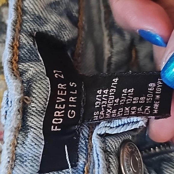 Girls distressed denim jeans size 13/14 - Picture 2 of 5